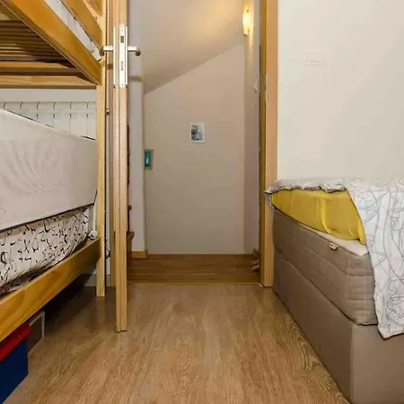 Lovely In Old With Parking Apartament *